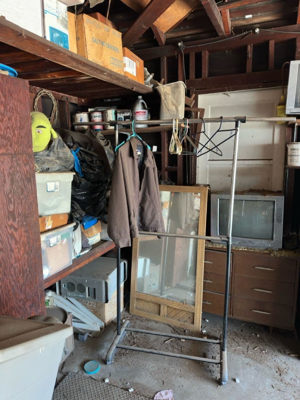 Garage Decluttering in Montebello, CA